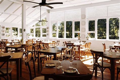 14 Popular & Must-Visit Restaurants In Byron Bay 2022