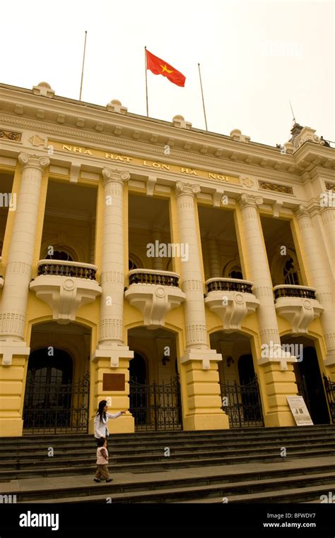 Opera house(Nha Hat lon), Hanoi, vietnam Stock Photo - Alamy