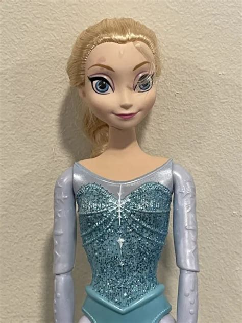 DISNEY PRINCESS ICE Skating Elsa Barbie Doll 12" Frozen Princess Mattel $10.00 - PicClick