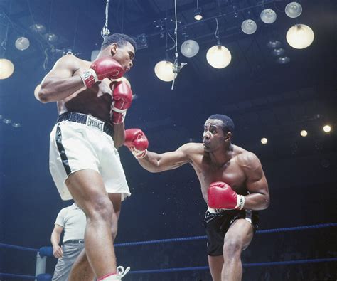 Muhammad Ali, Sonny Liston and the 'Phantom Punch' Title Bout, 1965