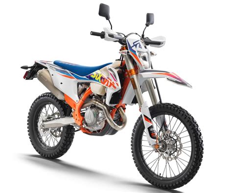 KTM Announces Limited-Edition 500 EXC-F Six Days Model for 2022 - ADV Pulse