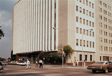 [Harris County Courthouse, 7] - Side 1 of 1 - The Portal to Texas History