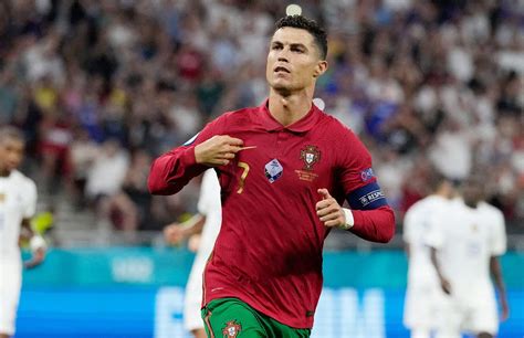Tin bóng đá hôm nay (23-3): Ronaldo đứng trước những kỷ lục mới
