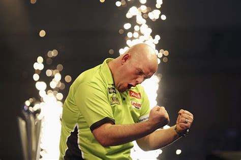 Michael van Gerwen Photos, Posters & Prints | Darts Photos