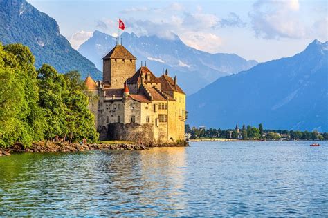 14 Best Lakes in Europe | PlanetWare