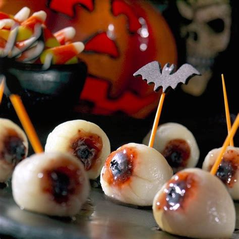 The 13 Grossest Foods You Can Make On Halloween | Easy halloween food ...