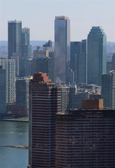 Skyline Tower Completes Construction in Long Island City, Queens - New ...