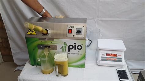 Revolutionary MINI Sugarcane Juice Machine - Juice Fast