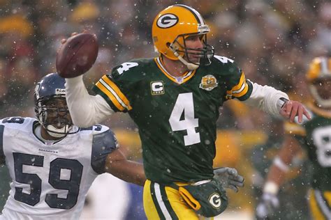 NFL: Top 5 Quarterbacks of the 1990s - Page 6