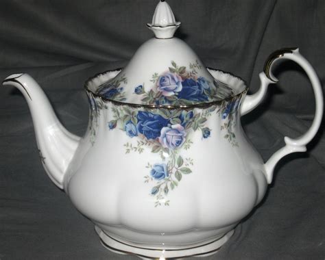 China :: Royal Albert :: Royal Albert Moonlight Rose :: Royal Albert ...