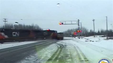 Dashcam captures moment train hits truck on crossing in dramatic railroad accident | IBTimes UK