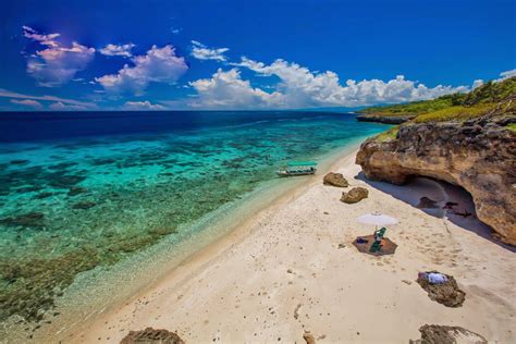 Praia de Bondura - Baucau (East Timor) ~ Baucau History & Nature - Timor Lorosae