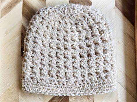 Winter Crochet Beanie Pattern - Easy Crochet Patterns