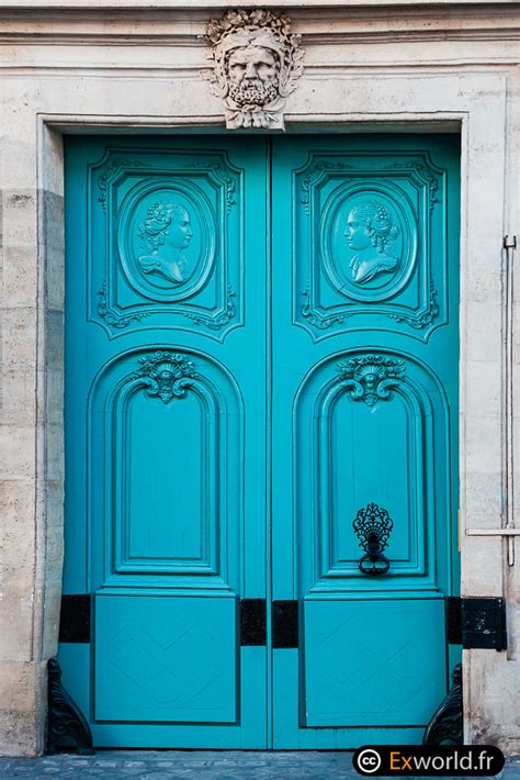 The blue door