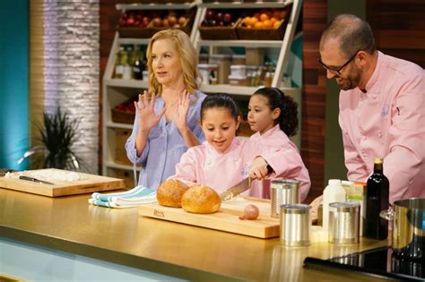 9 Kid-Friendly Cooking Shows to Keep Your Little Chefs Entertained For Hours - POPSUGAR Australia