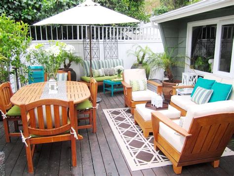 10+ Large Deck Furniture Layout Ideas – DECOOMO