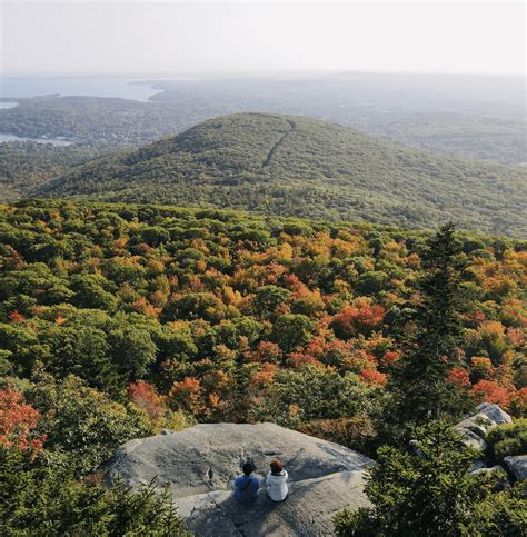 ULTIMATE 2025 Maine Fall Foliage Map + Peak Prediction Guide