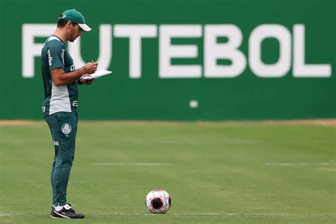 Confira a provável escalação do Palmeiras para a estreia no Campeonato ...