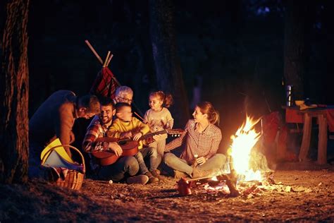 23 Campfire Games To Get Everyone Laughing On Your Next Camping Trip - Outforia