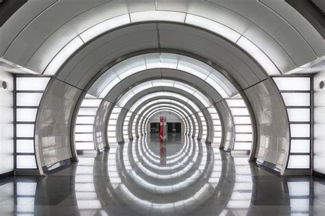 Behind the Design of a Moscow Metro Station - Bloomberg