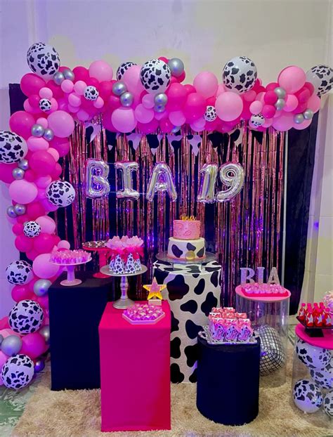 14th Birthday Party Ideas, Farm Themed Birthday Party, Cowgirl Birthday, Cowgirl Party, Cute ...