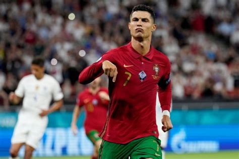 Top! Ronaldo Pemain Eropa Tertajam di Ajang Euro dan Piala Dunia ...