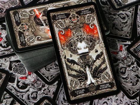 XIII Tarot / Dark Tarot Decks 78 Cards / Pretty Tarot Decks / | Etsy