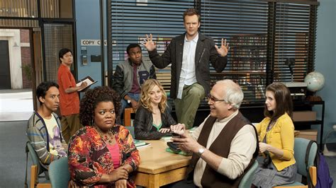 'Community' Cast (Including Donald Glover) to Reunite for Table Read