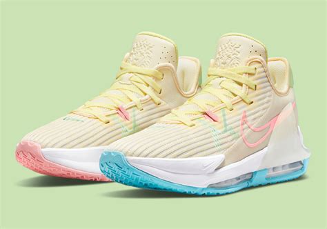 Nike LeBron Witness 6 “Easter” CZ4052-103 - Golf Single Player