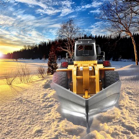 The 7 Best RC Snow Plow Trucks & Attachments for Kids of 2022 ...