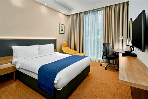 Holiday Inn Express Singapore Orchard Road, Orchard : -56% during the day - Dayuse.co.uk