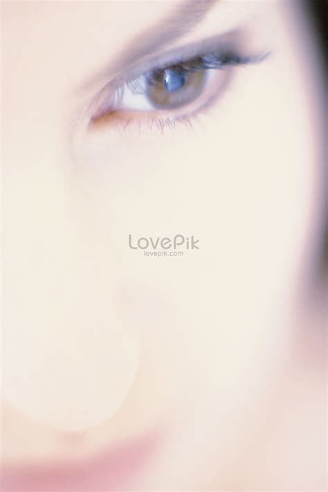 ตา, HD ภาพถ่ายผิวขาว, คน, จ้องมอง ดาวน์โหลดฟรี - Lovepik