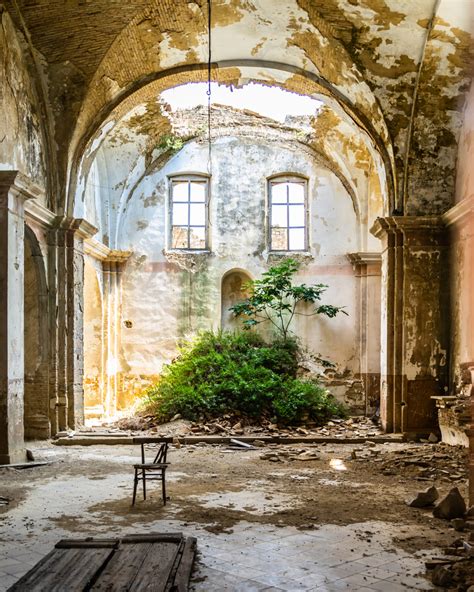 Craco: Italy’s Incredible ‘Ghost Village’ That’s Open for Tours