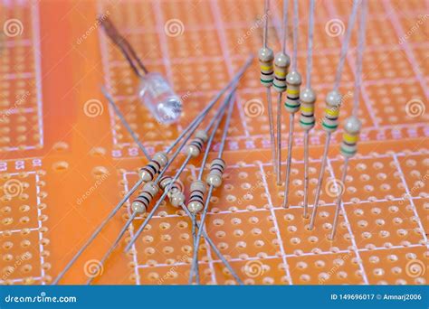 Resistors on Circuit Board of the Electronic Stock Image - Image of electricity, element: 149696017