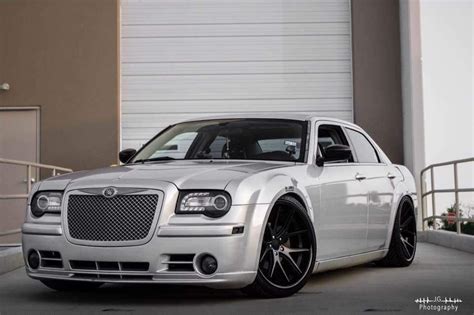 300C SRT8 | Chrysler 300