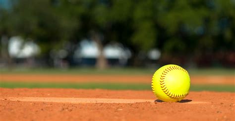 Softball Wallpapers - Top Free Softball Backgrounds - WallpaperAccess