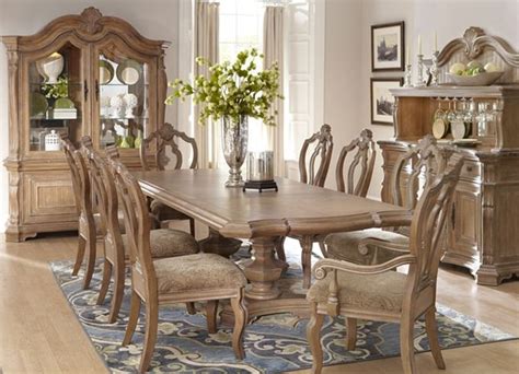 Dining Room Furniture: Dining Room Furniture Havertys