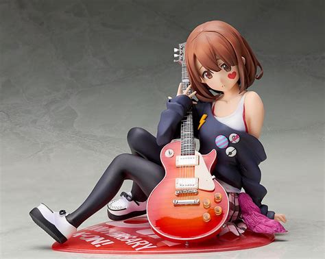 Buy PVC figures - K-on! PVC Figure - Yui Hirasawa 5th Anniversary 1/8 - Archonia.com