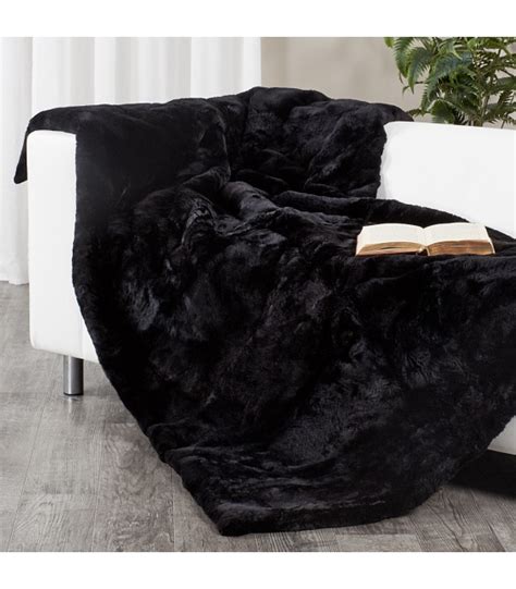 Furrier-Made in the USA Blankets at FurSource.com