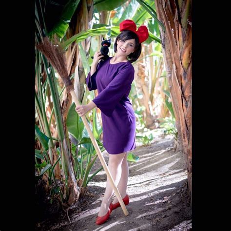 Kiki from Kiki's Delivery Service cosplay | Cosplay Amino