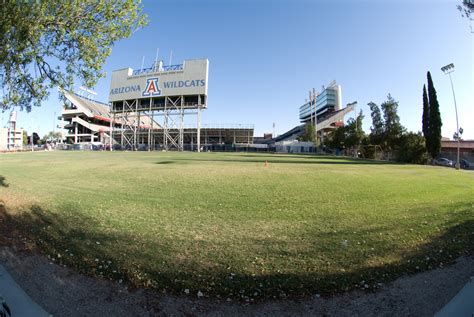 Arizona Stadium - Facts, figures, pictures and more of the Arizona ...