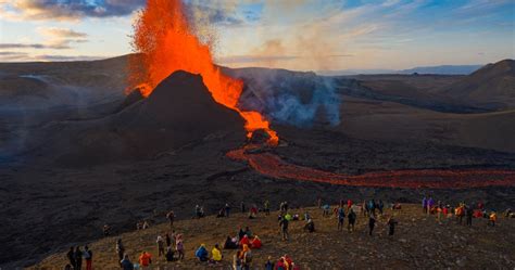 Volcán de Islandia despierta 6 mil años después. 9 FOTOS impactantes | SinEmbargo MX