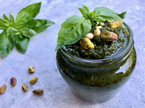 Pine Nut Pistachio Basil Pesto - HealthYummy Food