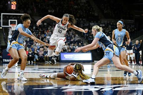 UConn women at Butler: TV, time and what you need to know.