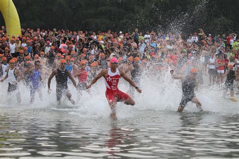 Grace's Tri-bulations: How to Survive Triathlon Swim Starts: Beach, Deep-water, Pontoon