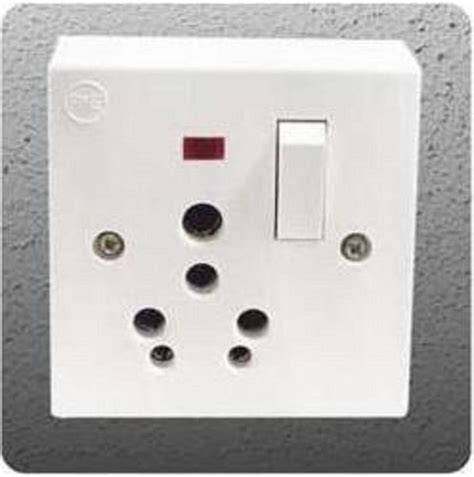 16a 3 Pin Switch Socket Combined Box Application: Domestic at Best ...