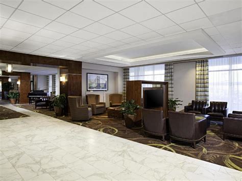 Sheraton Pittsburgh Airport Hotel in Pittsburgh (PA) - Room Deals ...