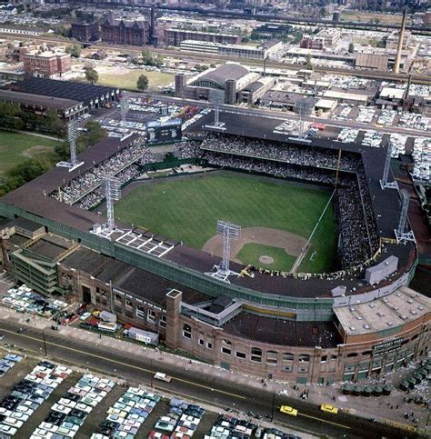 Comiskey Park, Chicago, 1959 – World Series action between the Los ...