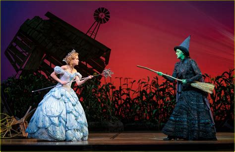 Meet the Stars of Wicked's Touring Production - Talia Suskauer ...