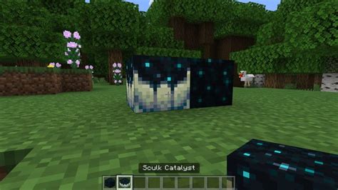 What does a Sculk Catalyst do in Minecraft? - Gamepur